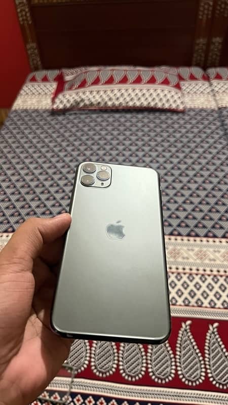 iPhone 11 pro max 256Gb Pta approved 12