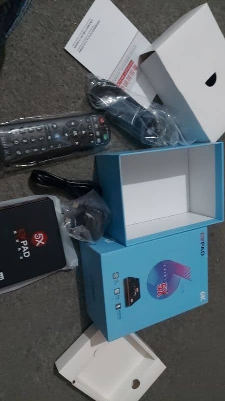 Evpad  android TV Box 2Gb Ram 32Gb Voice control remote 3