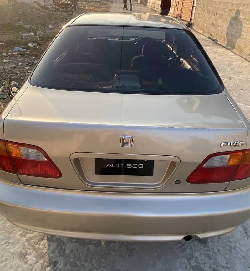 Honda Civic VTi 2000 6