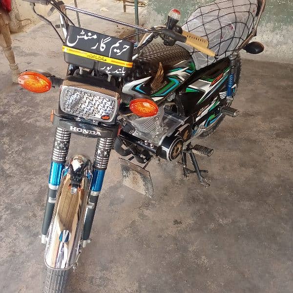 Honda 125 2023 full lush condition 5