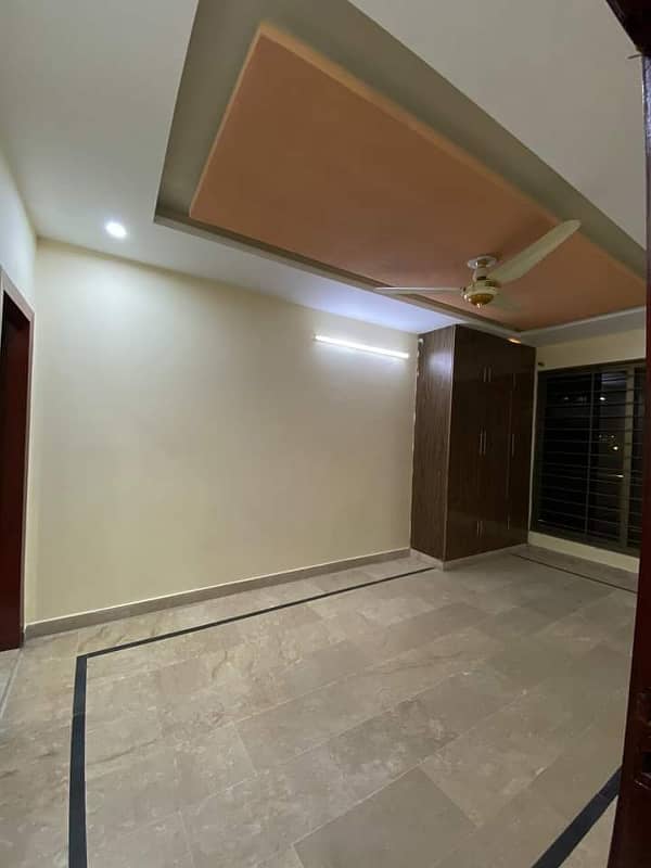 D 12 Islmbad House For Rent 4