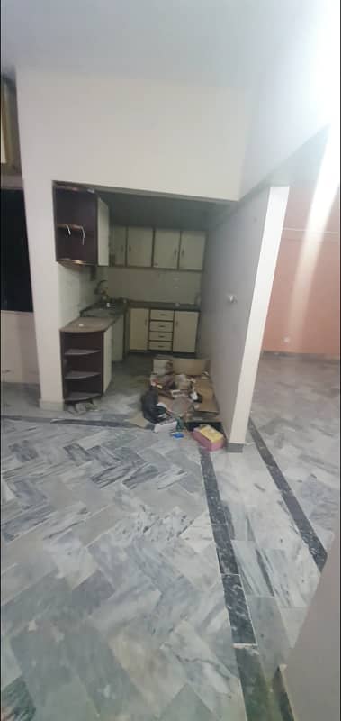 2 BED DD FLAT FOR RENT Hadi Market NAZIMABAD NO. 4 4