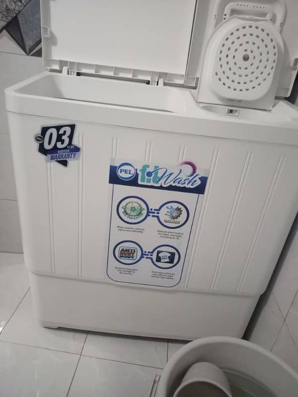 Pel washing machine Only 4 month used brand new condition 1