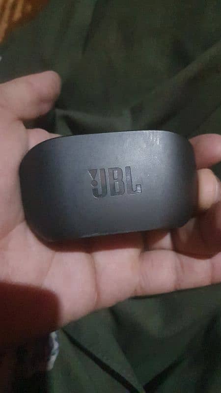 JBL Fully Wireless Earphones Wave100 1