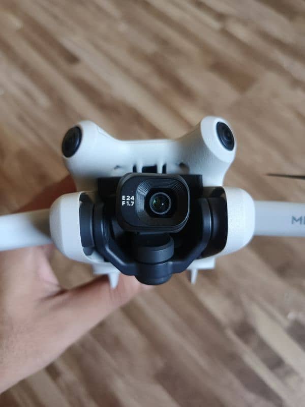 dji mini 4 pro combo plus with hard case 4