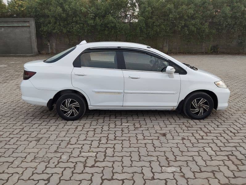 Honda City IDSI manual 12