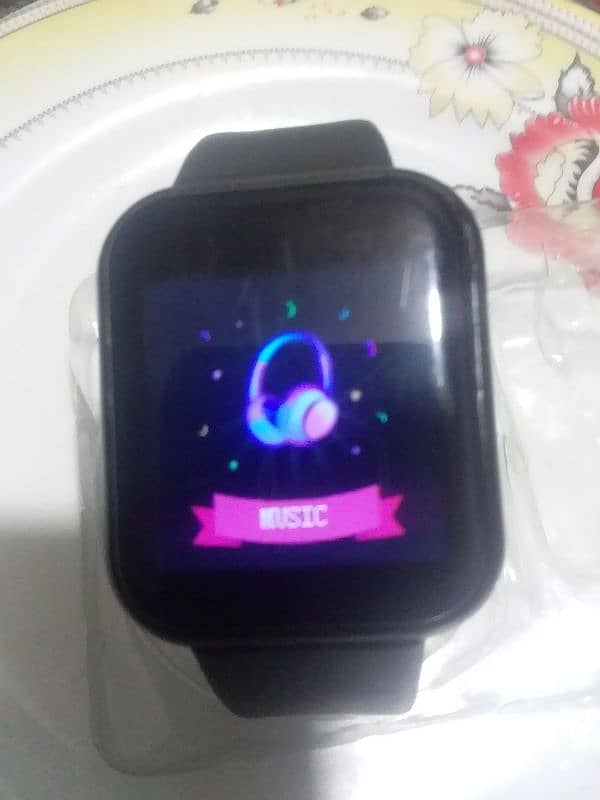 smart bracelet with 9pluse functions chat only whatspp num03154386048 5