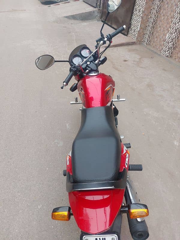 Honda CB125F  | 2024 model  |  3500 kms running 4