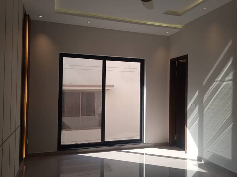 HOUSE FOR SALE IN DHA EME 22