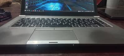 Toshibha laptop core i3 5th gen full working all