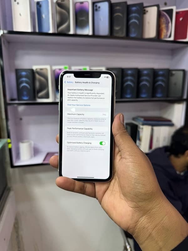 iPhone 11 Non pta Jv 64gb 3