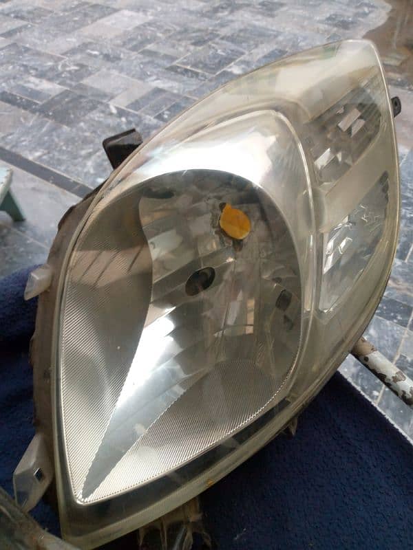 Vitz Headlight 0