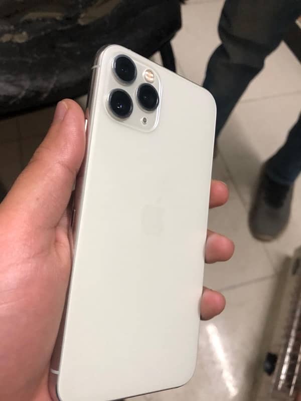 I phone 11pro 256GB NON PTA 1