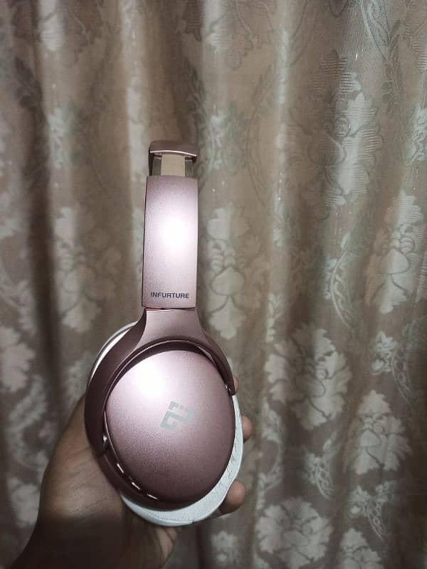 INFURTURE Rose Gold Active Noise Cancelling Headphones with Microphone 2