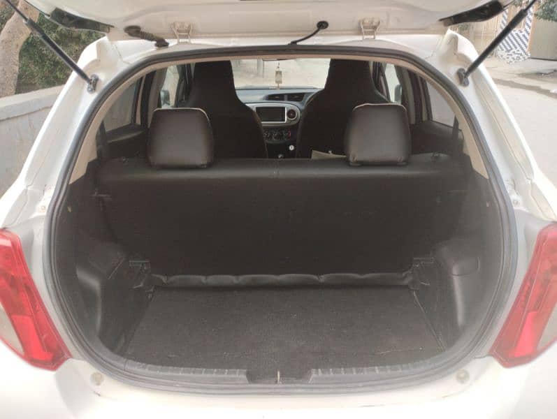 Toyota Vitz 2011-2014(white colour) 8