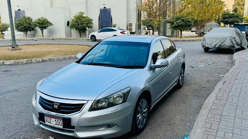 Honda Accord 2011 4