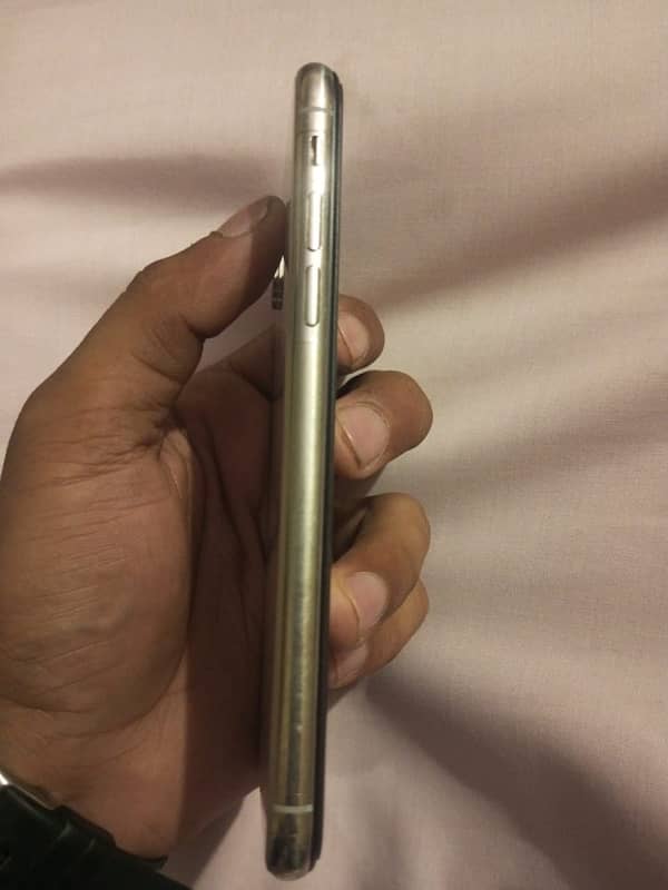 iPhone XS non pta 1