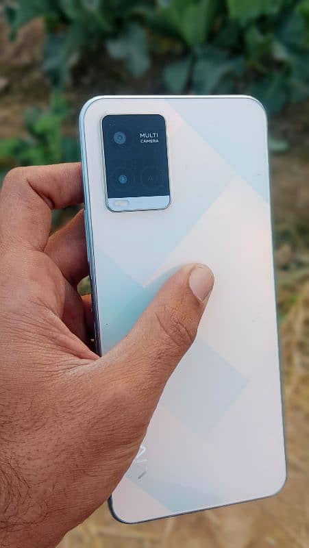 vivo y21 full box all okay condition 10/10 4+1/64 0