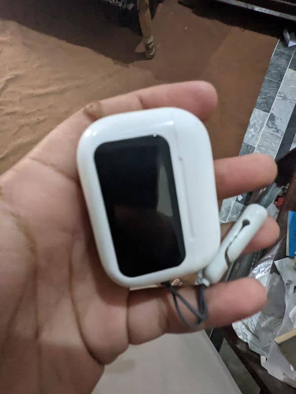 Google pixel 4a 5g with screen air pods 8