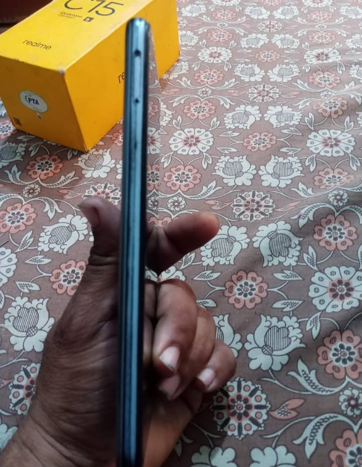 Realme C15 for sale 4