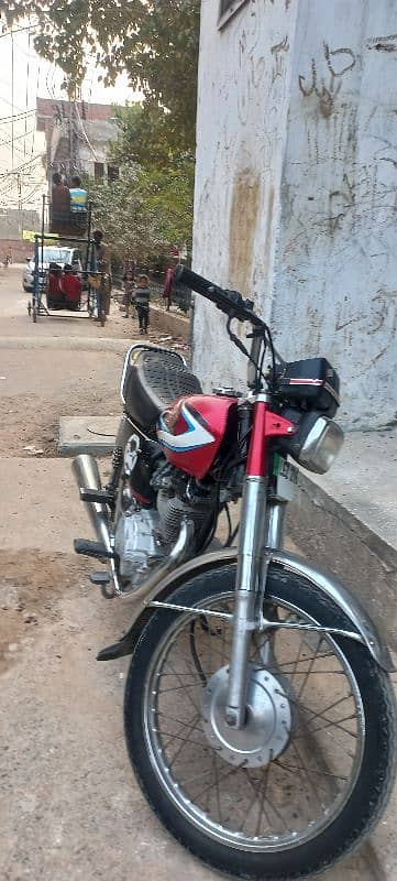 Honda 125 15 Model  All ok 2