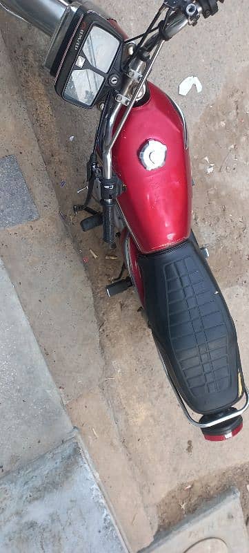 Honda 125 15 Model  All ok 4