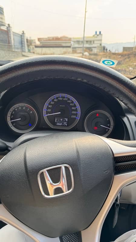 Honda City 2018 4