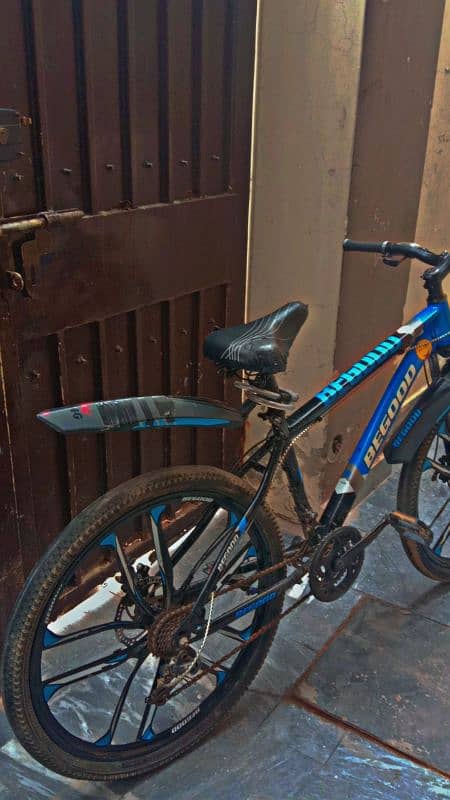 bicycle gear+shauk+disc brakes good condition 2