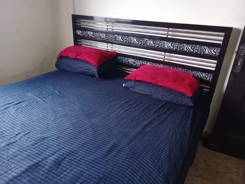 Double bed for sale 4