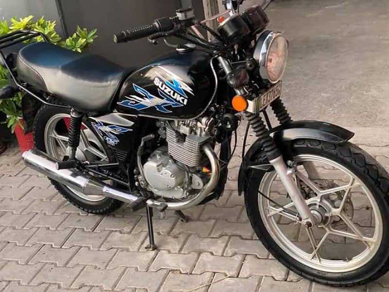 Suzuki 150 bike Lahore register 8