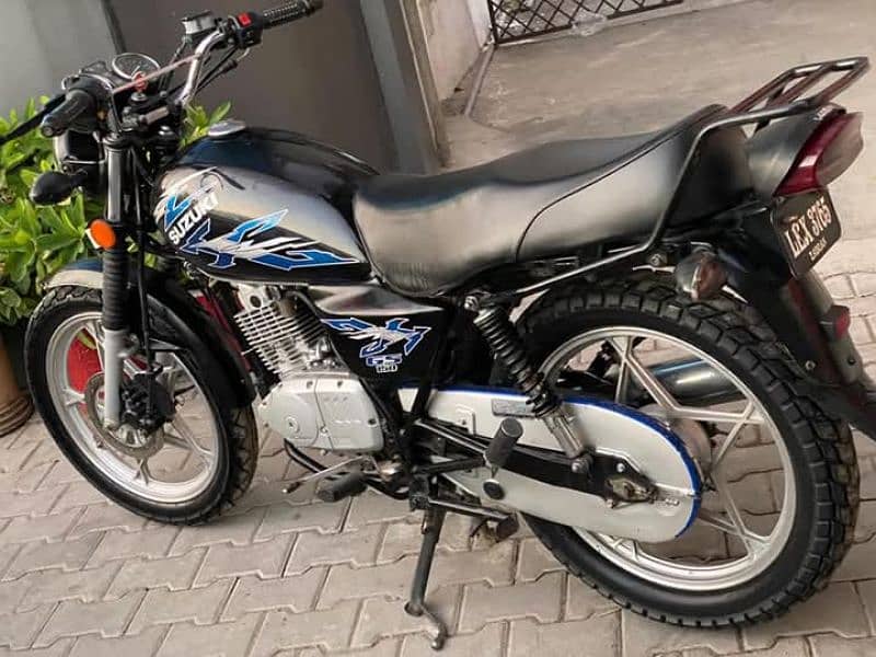 Suzuki 150 bike Lahore register 9