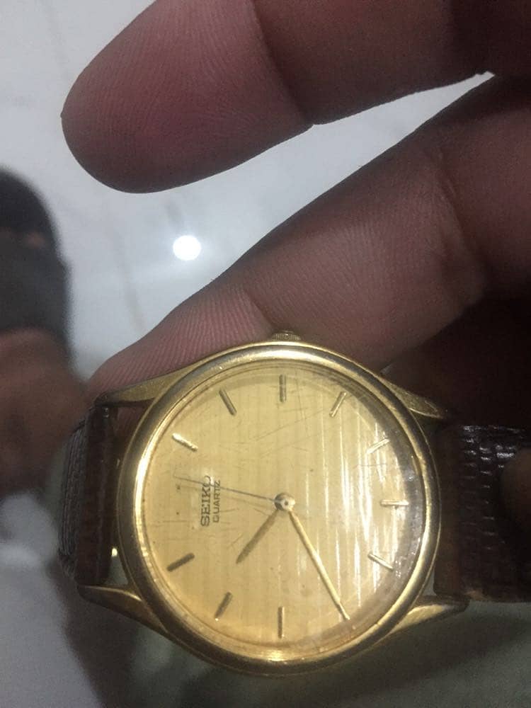 Seiko Watch Quartz 100% original 8