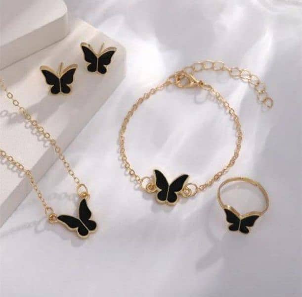 Butterfly Design Artificial Set 2