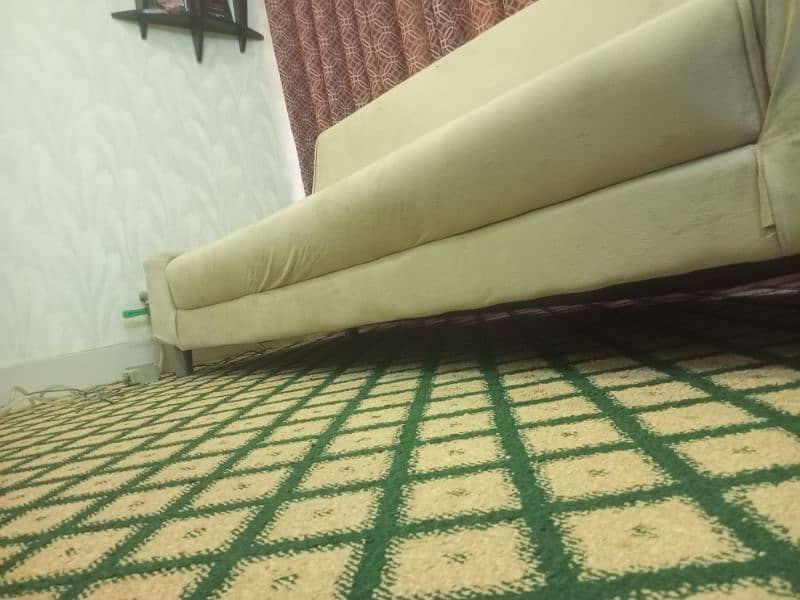 Premium quality sofa/bed for sale 1