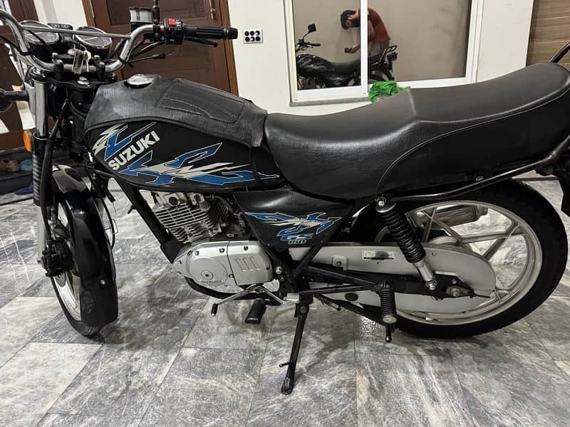 Suzuki Gs 150 5