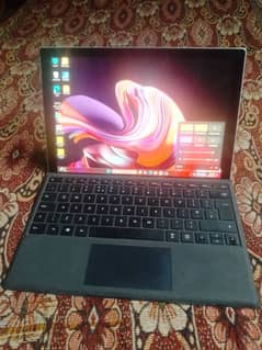 Microsoft Surface Pro 5 - Core i7 | 8GB RAM | 256GB SSD | 3K Touch