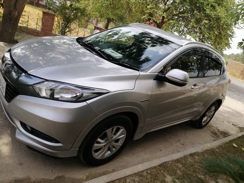 Honda Vezel 2015 3