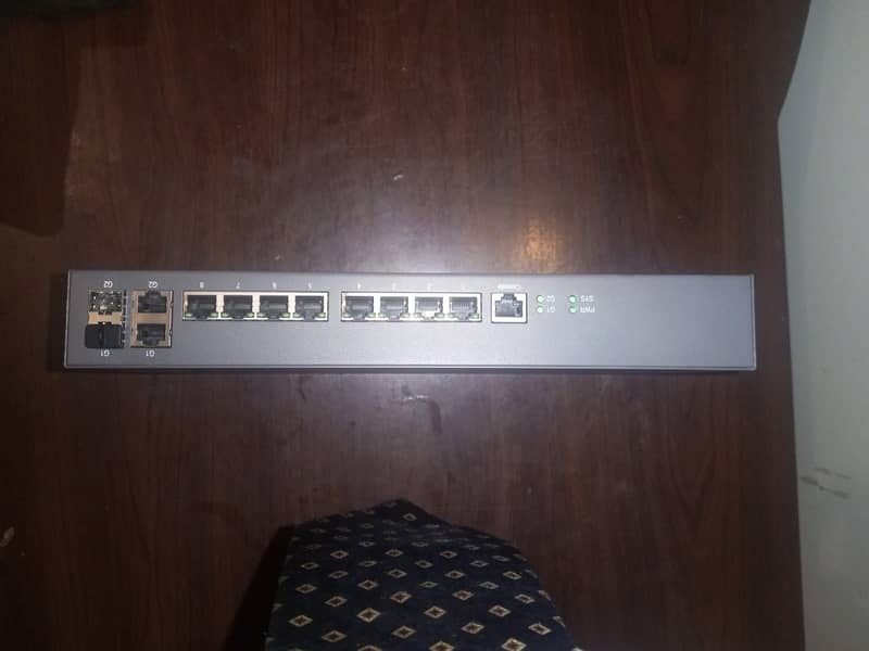 BDCOM Manageable Networking Switch 0