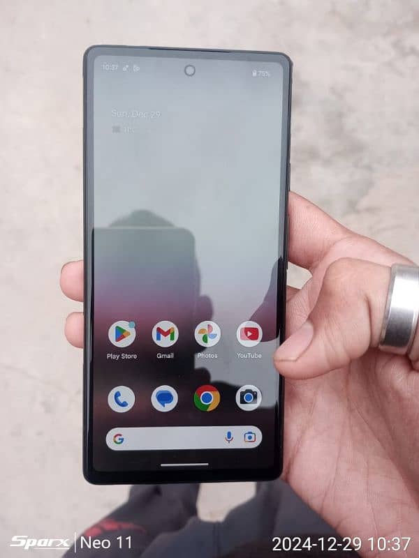 pixel 6a (single sim official pta)for sale 5