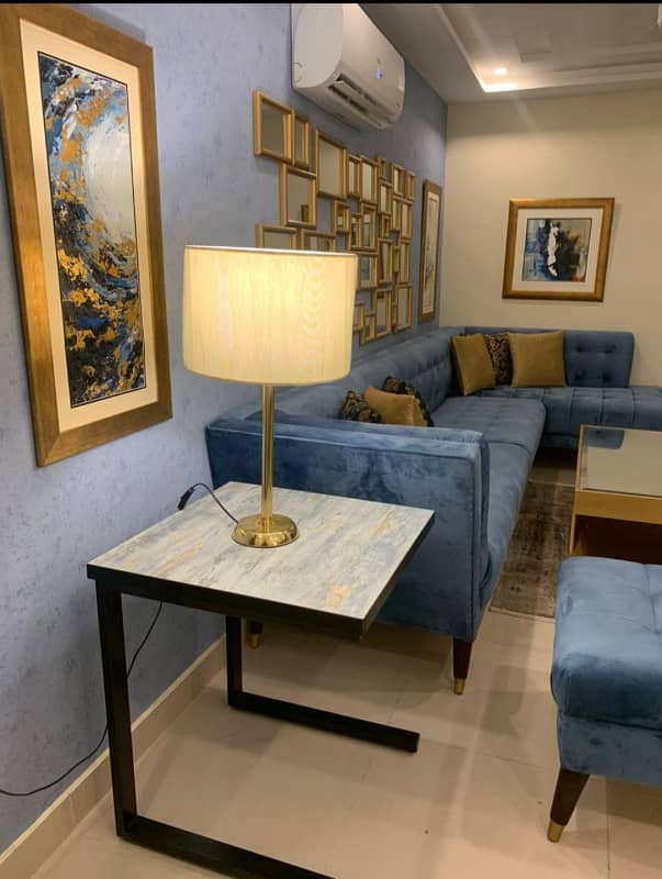 1 Bedroom VIP Full furnish flat per day available in Bahria town Lahore 20