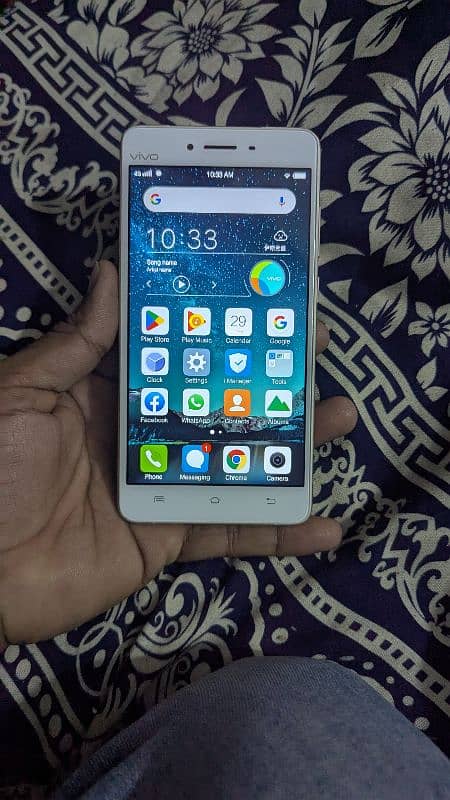 vivo v3 Max 1