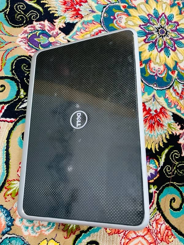 Dell core i5 3rd gen Screen folding 0