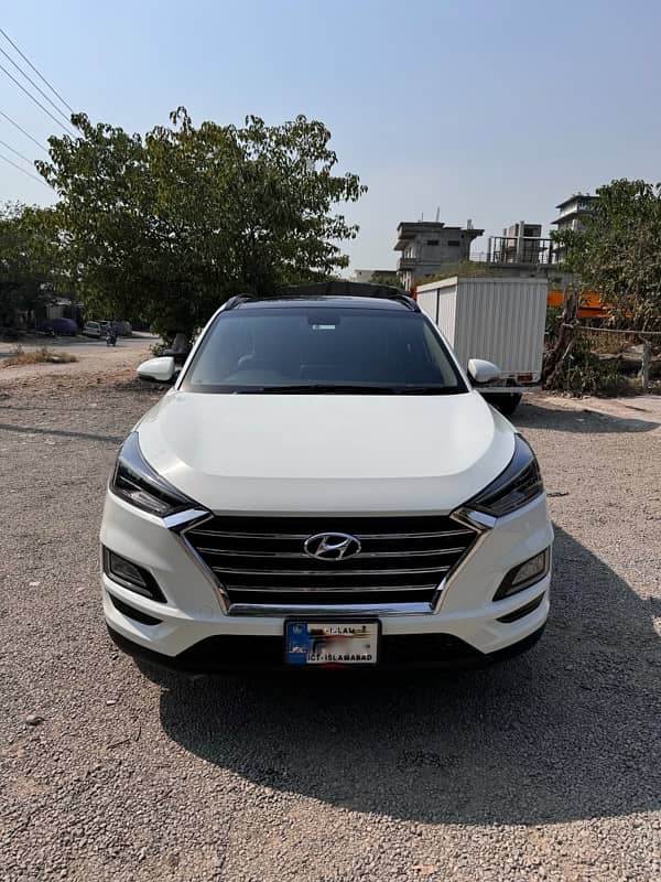 Hyundai tucson AWD A\T Ultimate 2022 5