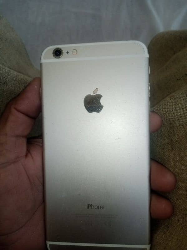 iphone 6plus 64gb pta aprod my what's up number 03299562693 2