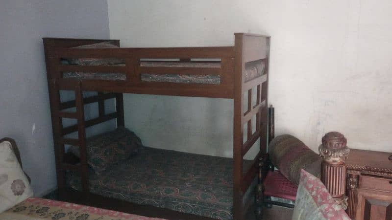 solid wooden bed for kids 1