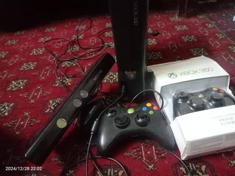 Xbox 360 slim 1