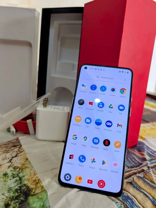 OnePlus 9 5G With Box & charger 3