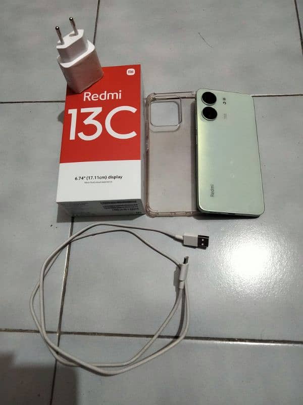 Xiaomi Redmi 13C Green Color 1