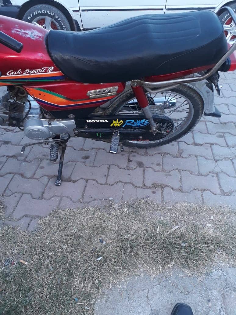 Honda CD 70 2012 Model Lahore number 5