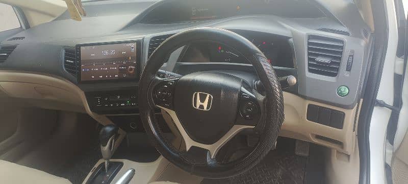 Honda Civic 2013 6